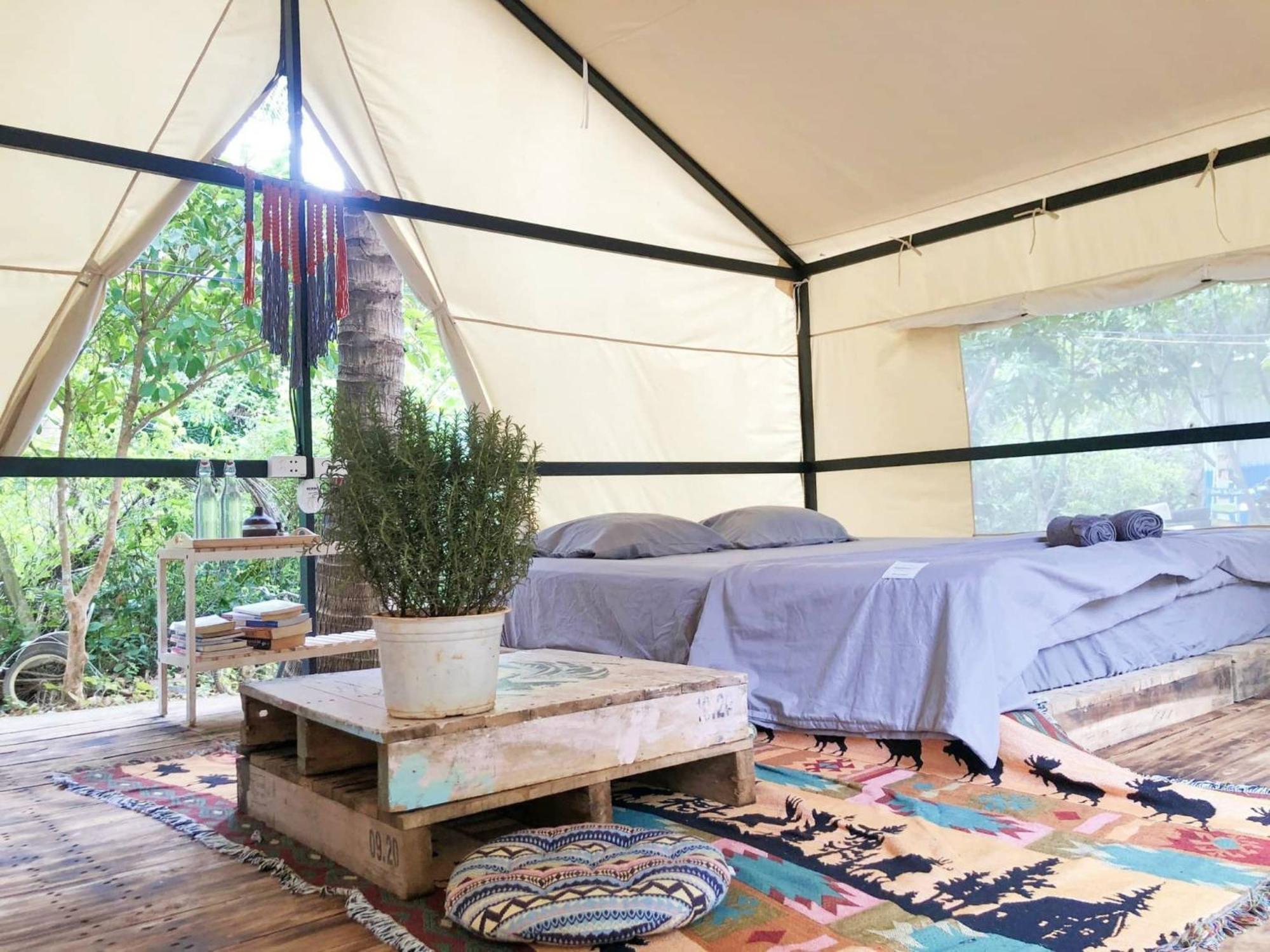 Con Dao Backpacker - Loco Camping Chi Khu Co Ong Экстерьер фото